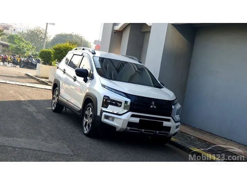 2023 Mitsubishi Xpander Cross Premium MPV