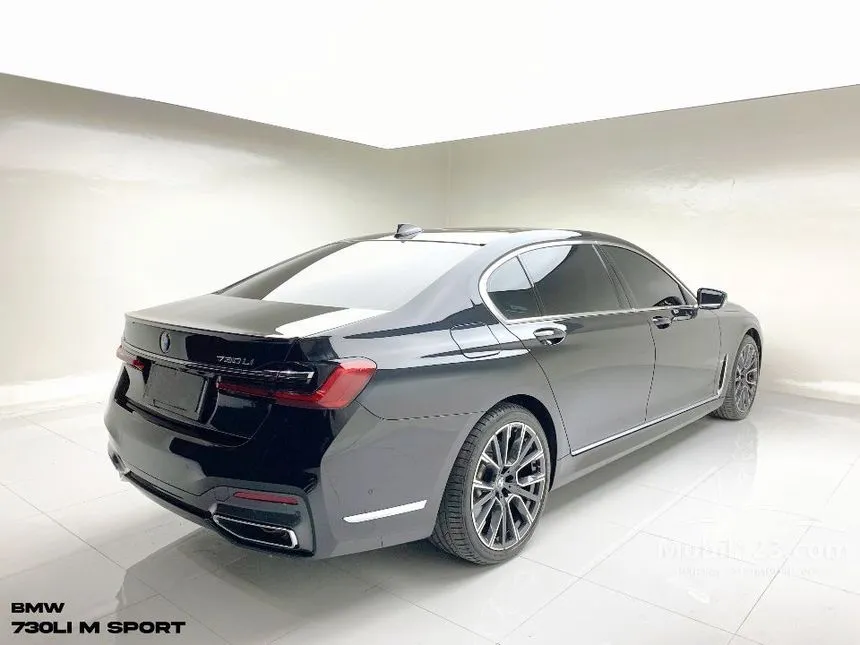 2021 BMW 730Li M Sport Sedan