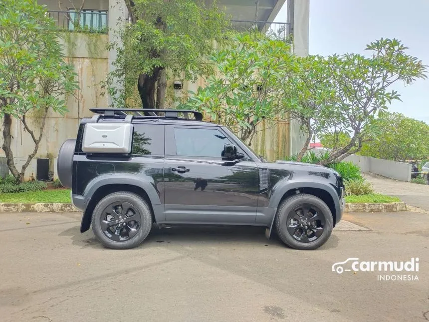 2021 Land Rover Defender 90 P300 SE X-Dynamic SUV