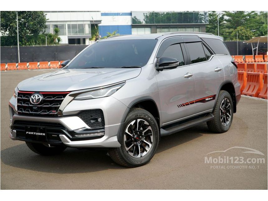 Jual Mobil Toyota Fortuner 2021 Vrz 2 4 Di Dki Jakarta Automatic Suv Silver Rp 558 400 000 7557958 Mobil123 