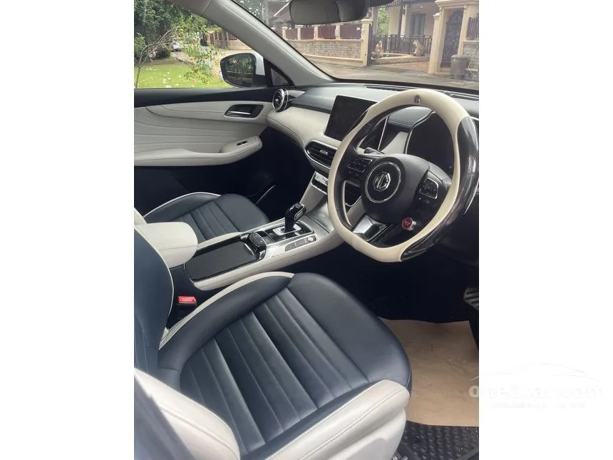 2021 MG HS PHEV SUV