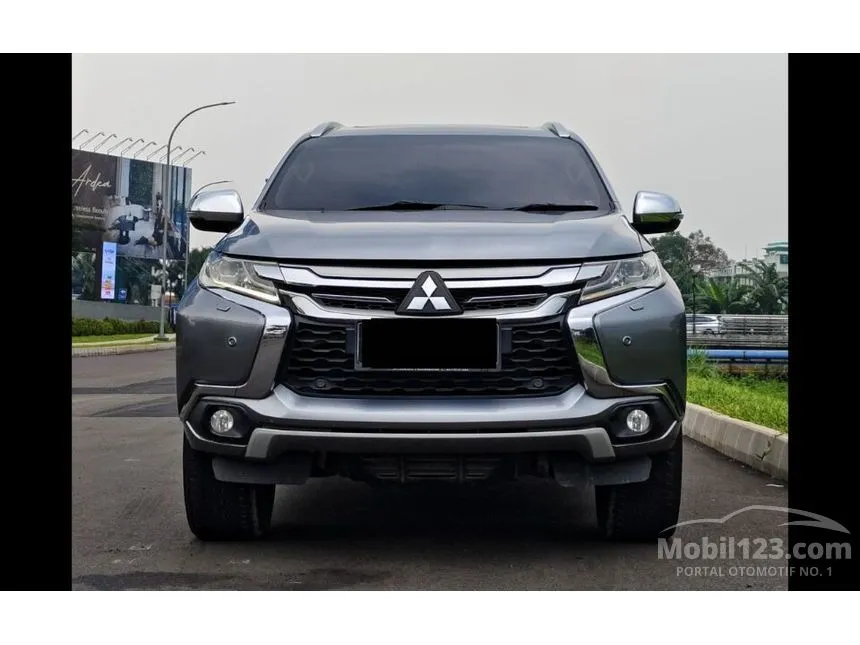 Jual Mobil Mitsubishi Pajero Sport 2019 Dakar 2.4 di Banten Automatic SUV Abu