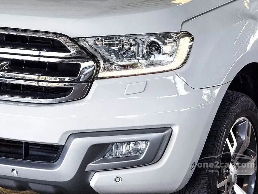 2016 Ford EVEREST Titanium SUV
