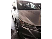 UNREG LAST FOR U HIGH LOAN CAN GO 2010 Honda Stream 1.8 i-VTEC MPV