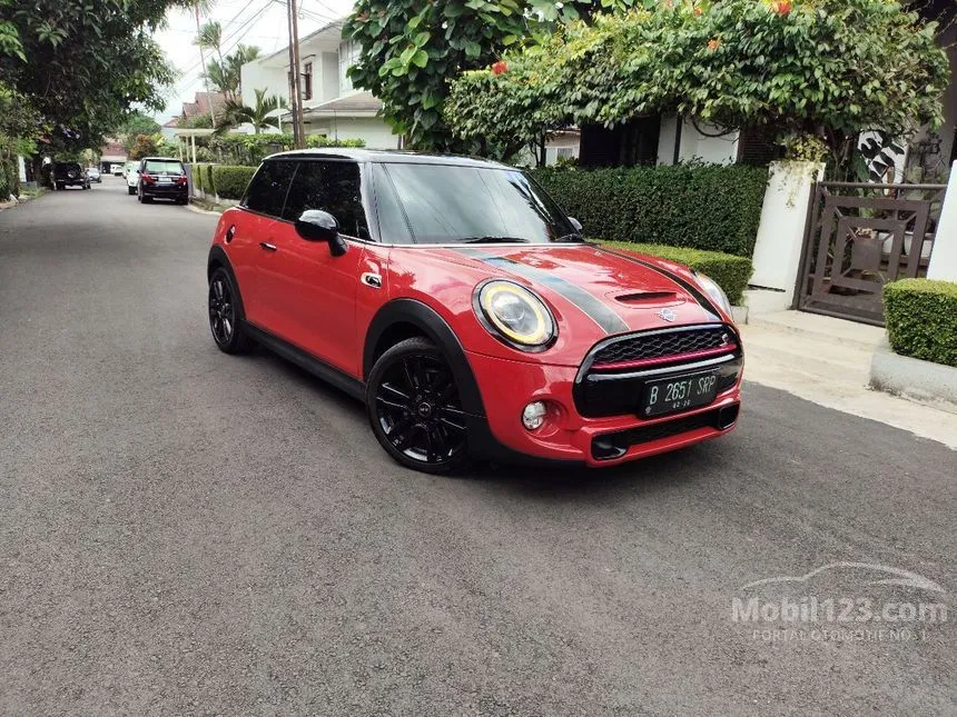 Jual Mobil MINI Cooper 2019 S 2.0 di Jawa Barat Automatic Hatchback Orange Rp 675.000.000