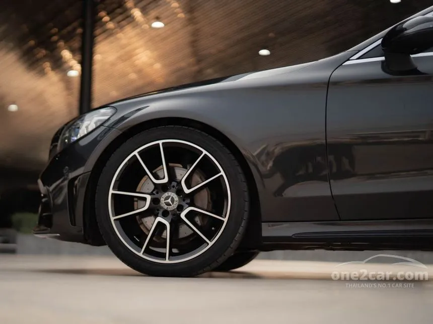 2021 Mercedes-Benz C200 AMG Dynamic Coupe