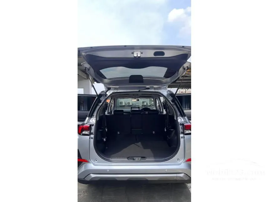 2026 Toyota Veloz V HEV MPV