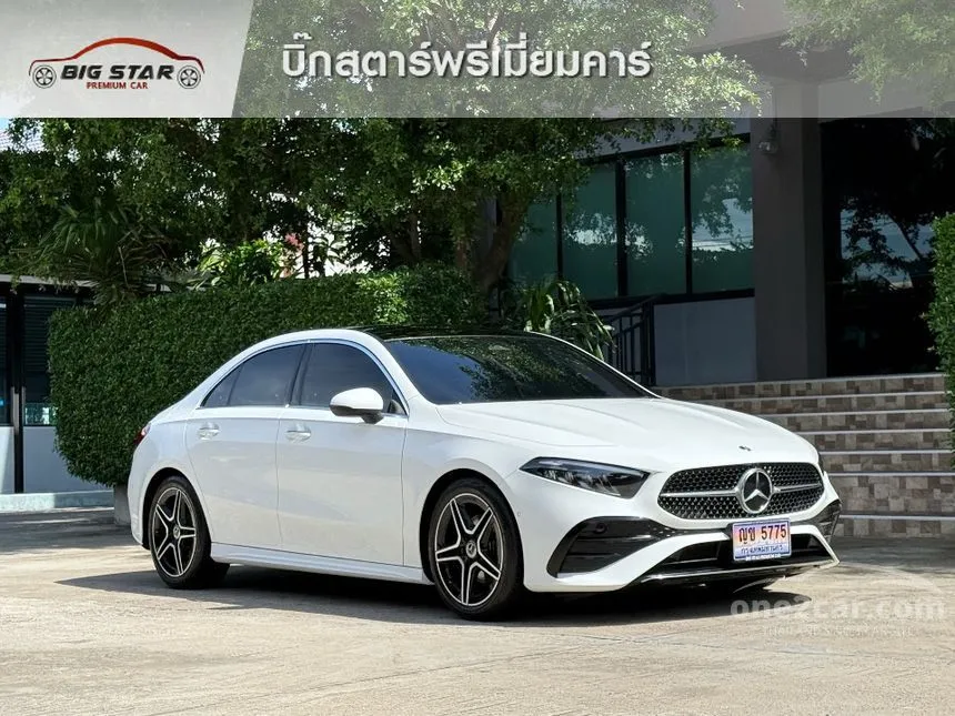 2025 Mercedes-Benz A200 AMG Dynamic Sedan