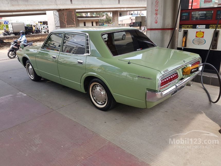 Toyota crown 1975