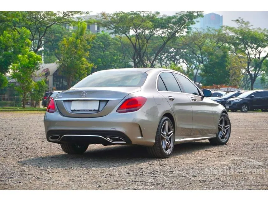 2021 Mercedes-Benz C200 AMG Final Edition Sedan