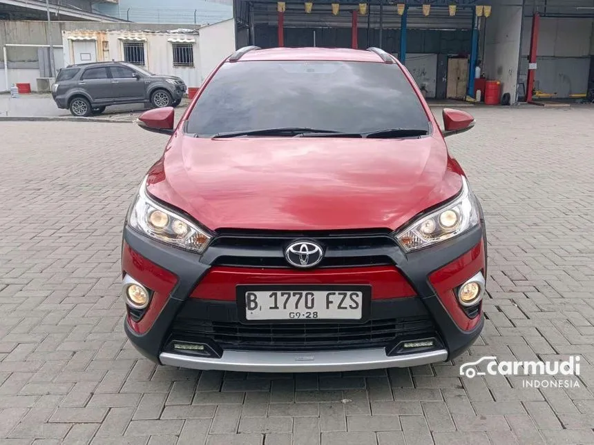 Jual Mobil Toyota Yaris 2017 TRD Sportivo Heykers 1.5 di Jawa Barat Automatic Hatchback Merah Rp 171.000.000