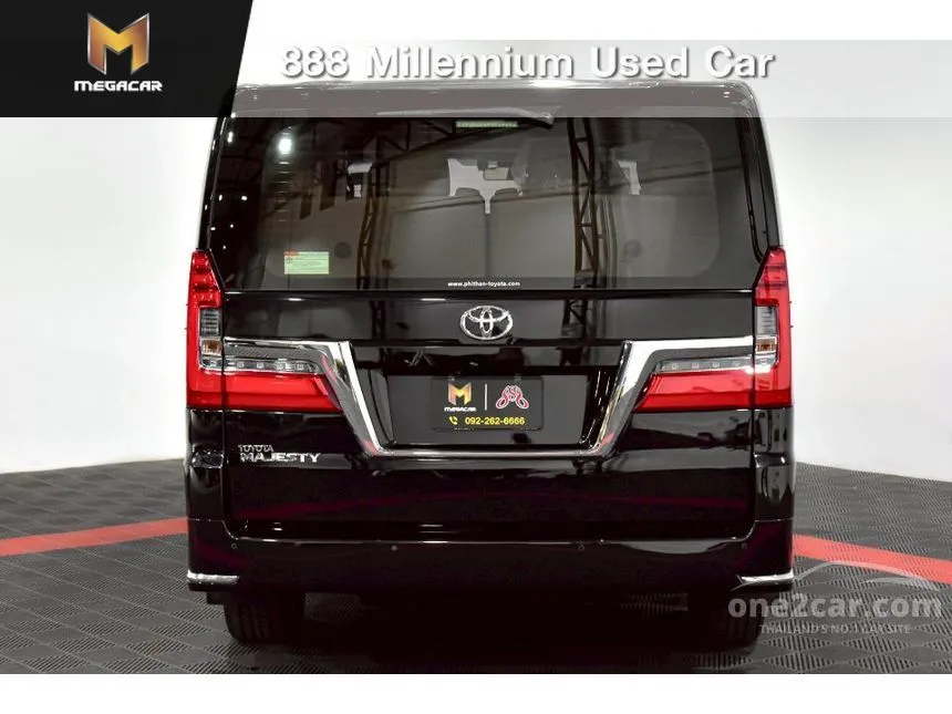 2020 Toyota Majesty Standard Van