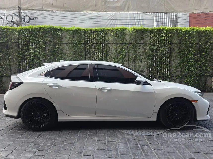 2017 Honda CIVIC Turbo Hatchback