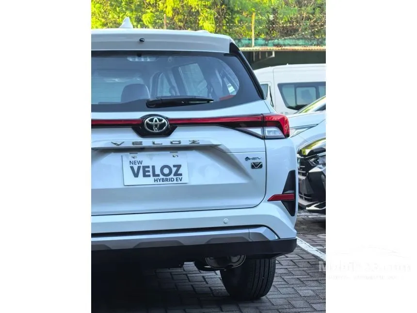 2026 Toyota Veloz V HEV (Premium Color) MPV