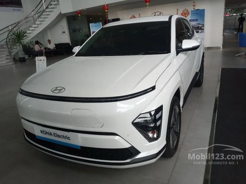Jual Mobil Hyundai Kona 2025 Prime Standard Range di DKI Jakarta Automatic SUV Putih Rp 551.800.000