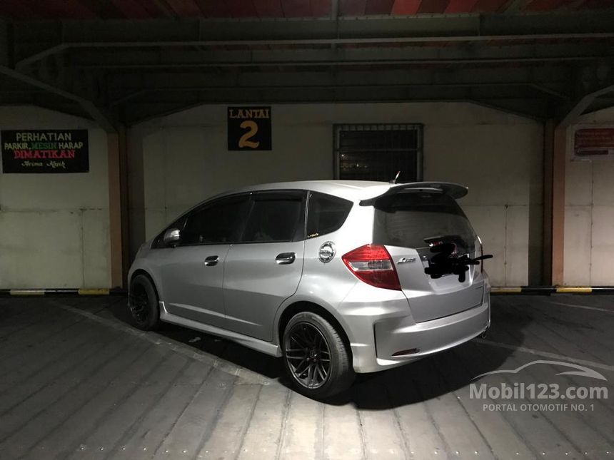 Jual Mobil Honda Jazz 2011 RS 1.5 di Jawa Timur Automatic Jual Mobil Honda Jazz 2011 RS 1.5 di Jawa Timur Automatic