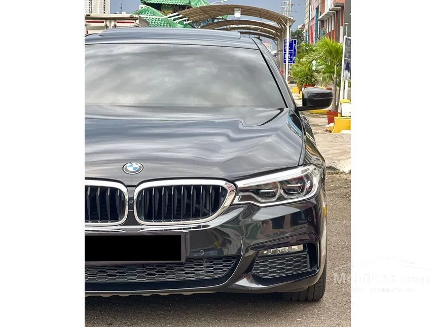 2019 BMW 530i M Sport Sedan