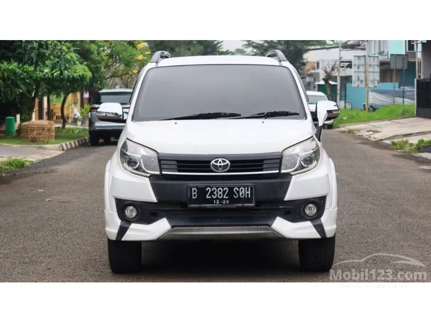 Jual Mobil Toyota Rush 2016 TRD Sportivo 1.5 di DKI Jakarta Automatic SUV Putih Rp 155.000.000