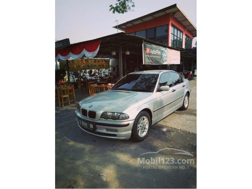 2000 BMW 318i 1.8  Sedan