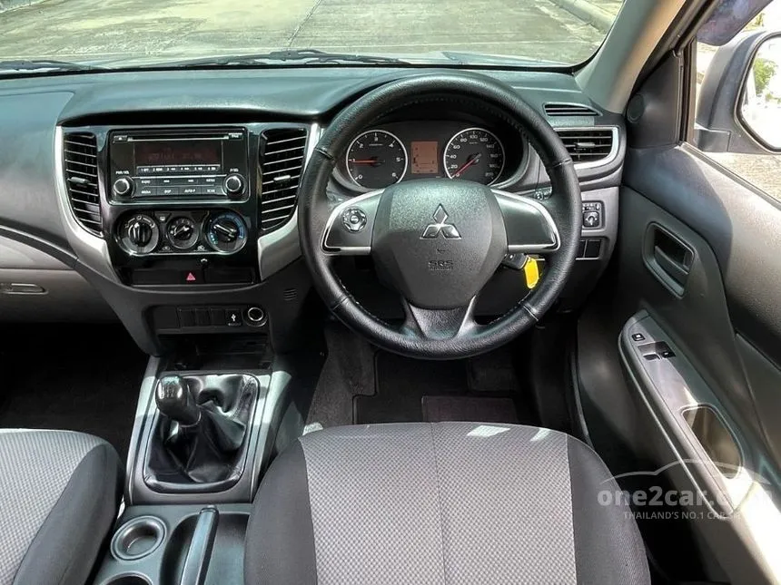2018 Mitsubishi TRITON GLX Mega Cab Pickup
