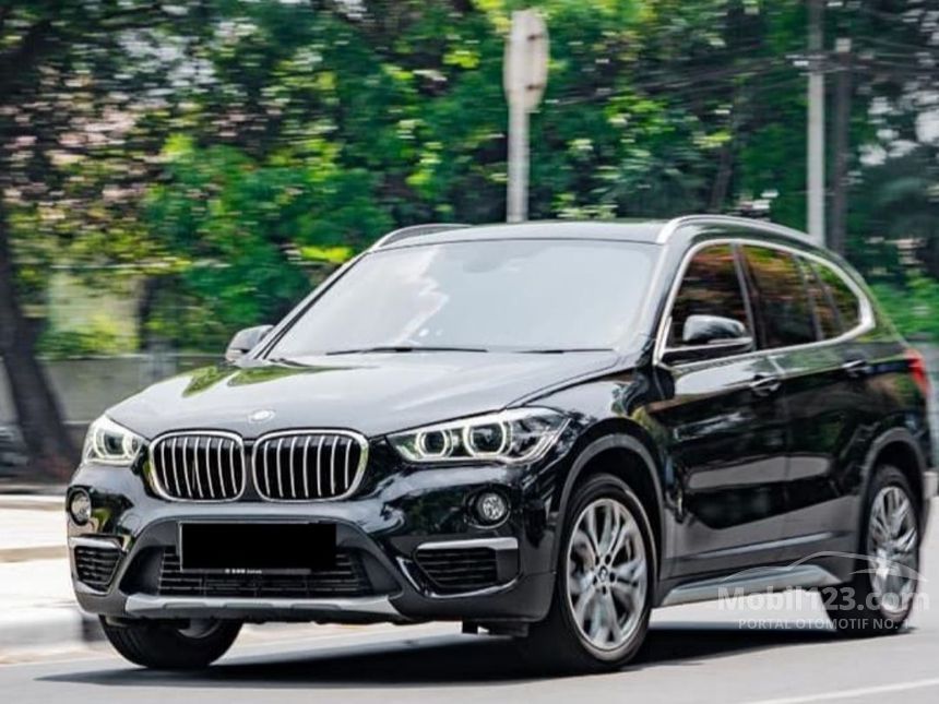 Jual Mobil Bmw X1 2019 Sdrive18i Xline 1 5 Di Jawa Barat Automatic Suv Hitam Rp 710 000 000 6770468 Mobil123 Com