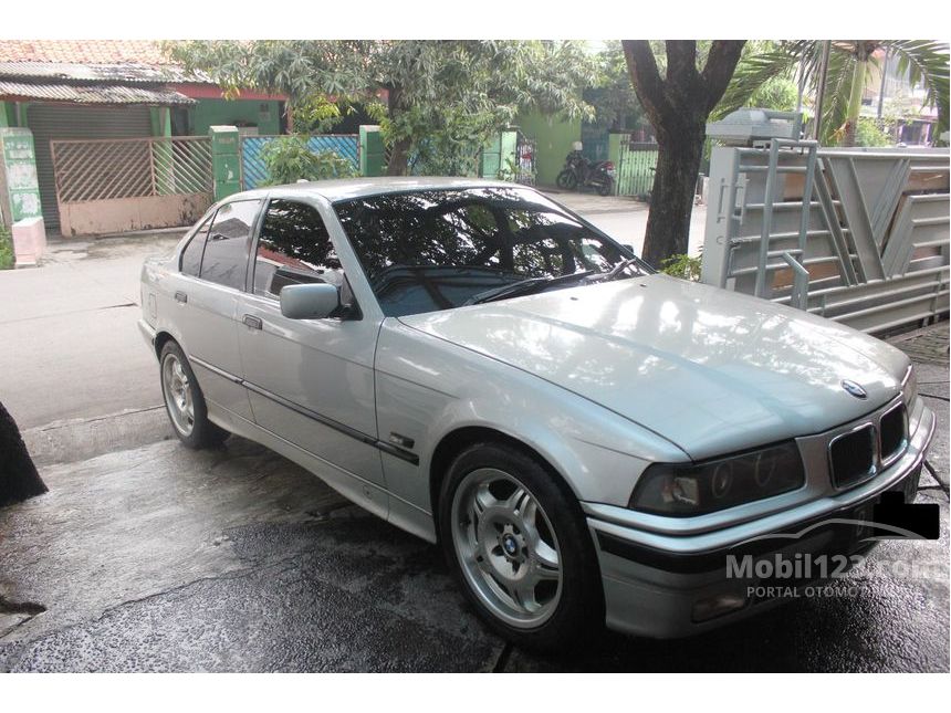 Jual Mobil Bmw 323i 1996 E36 25 25 Di Jawa Barat Automatic Sedan