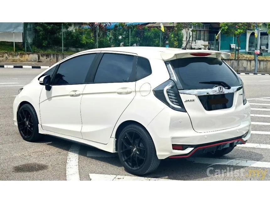 2017 Honda Jazz V i-VTEC Hatchback