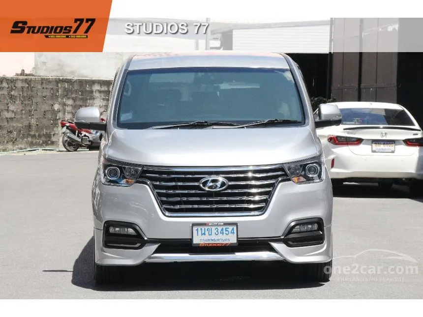 2020 Hyundai H-1 Deluxe Van