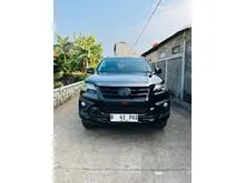 2018 Toyota Fortuner 2.4 VRZ TRD 4X2 SUV