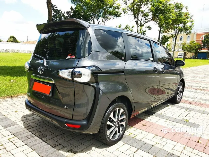 2020 Toyota Sienta V MPV