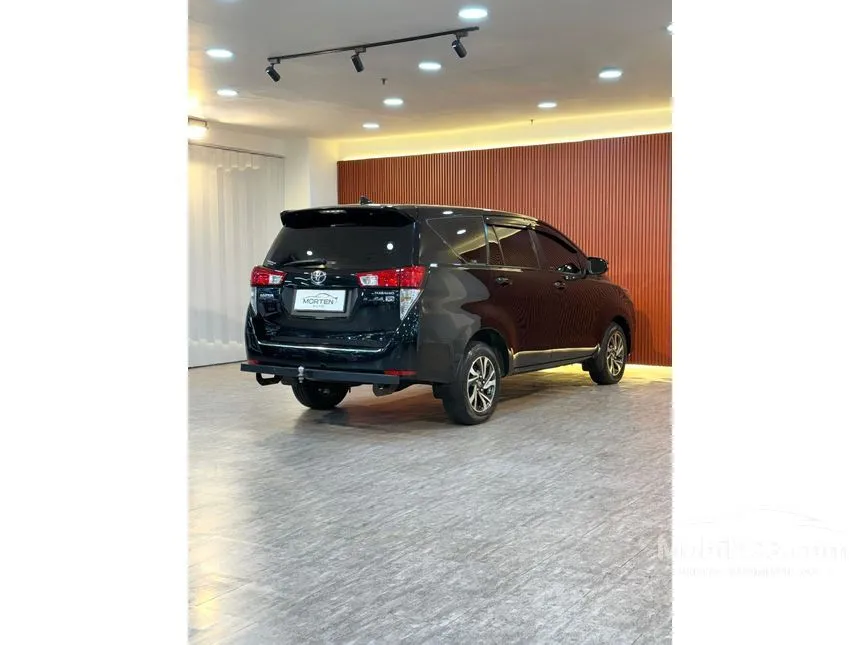 2022 Toyota Kijang Innova V MPV