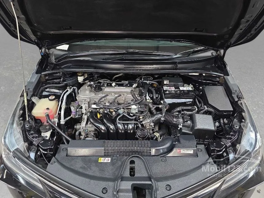 2021 Toyota Corolla Altis V Sedan