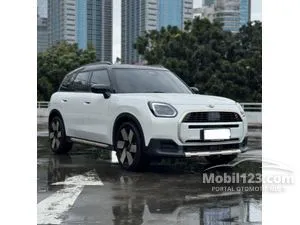 2025 MINI Countryman 2.0 S ALL4 Favoured Trim SUV