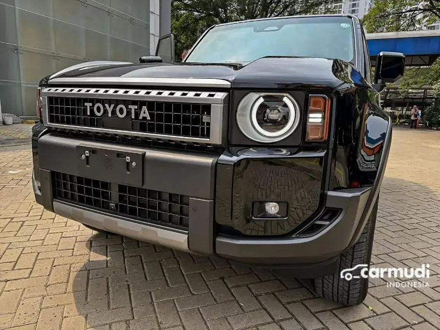 2025 Toyota Land Cruiser Prado VX First Edition SUV