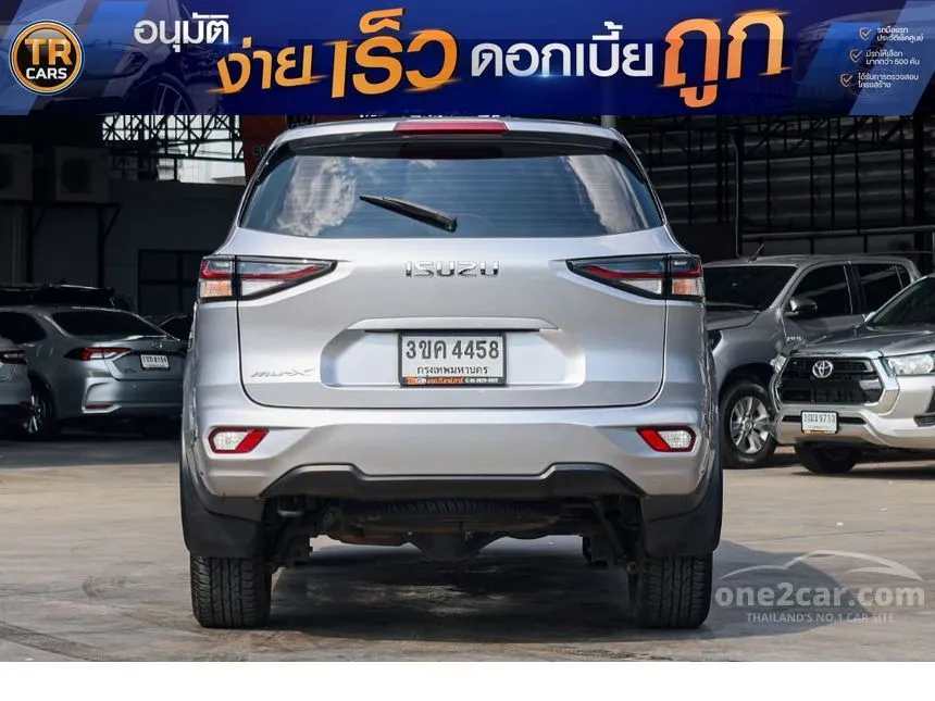 2022 Isuzu MU-X Active SUV
