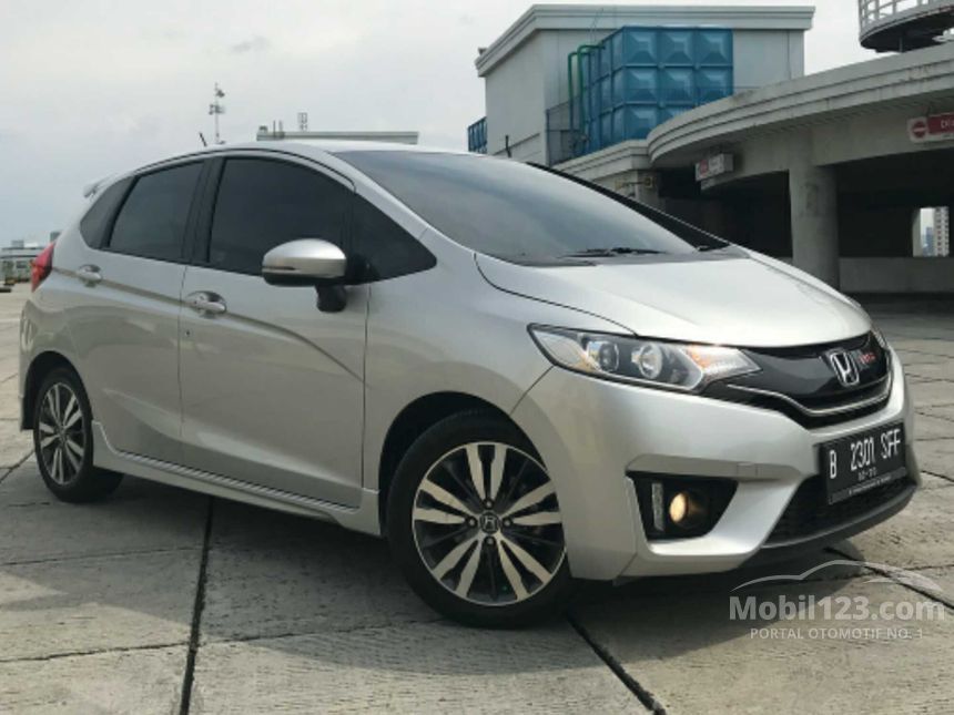 Modifikasi Honda Jazz Rs Silver