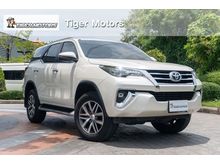 2018 Toyota Fortuner 2.4 (ปี 15-18) V SUV