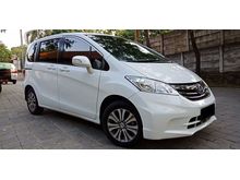 Honda Freed 1.5 SD A/T
