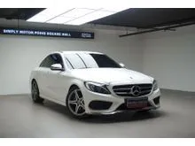 2018 Mercedes-Benz C200 2.0 AMG Line Sedan - DP 10 JUTA - LOW KILOMETER
