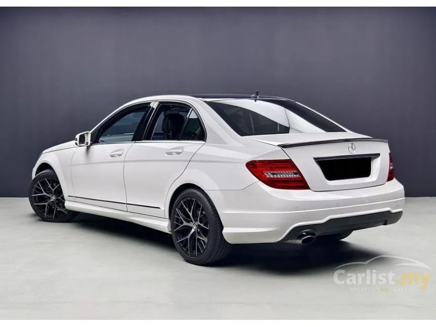 2014 Mercedes-Benz C200 CGI AMG Bodystyling Sedan