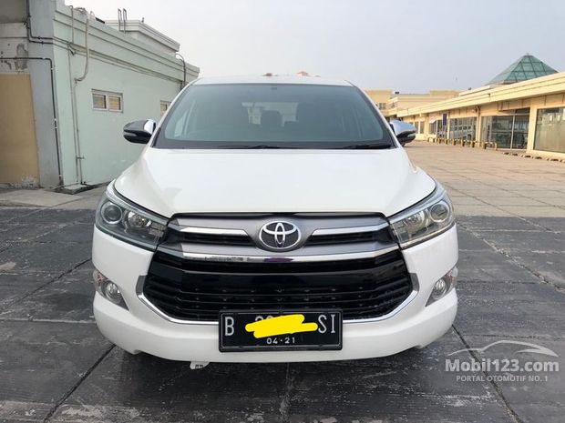 Toyota Kijang Innova Q Mobil Bekas Baru dijual di 