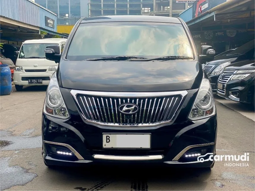 2018 Hyundai H-1 Royale Limited MPV