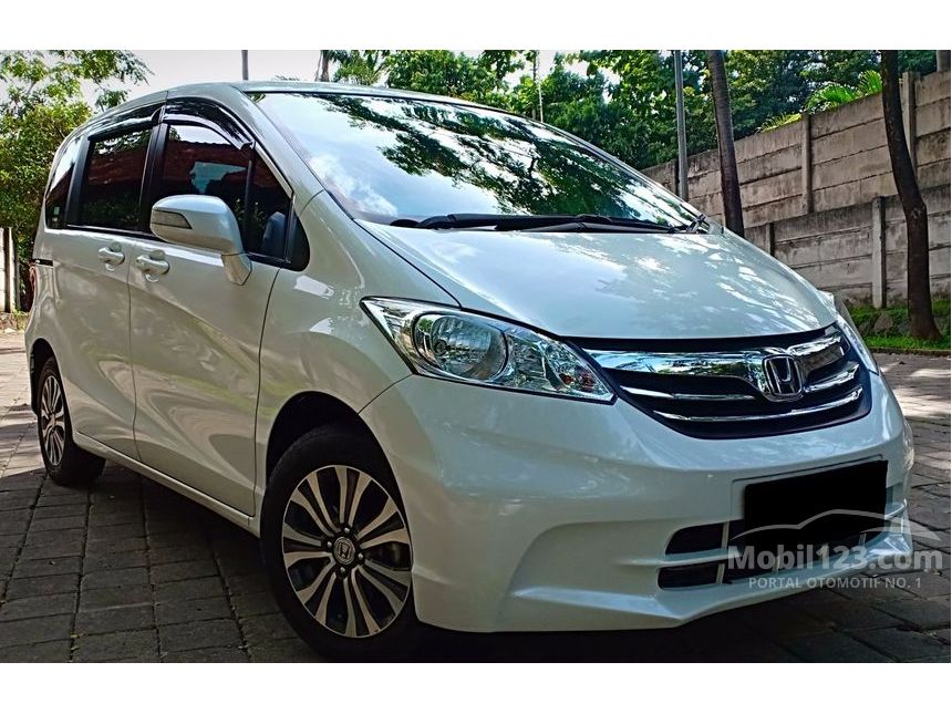 Honda freed 2013