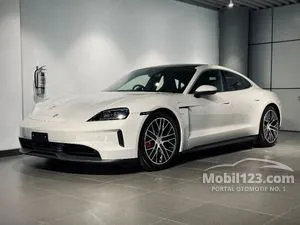 2024 Porsche Taycan 4S Performance Battery Sedan