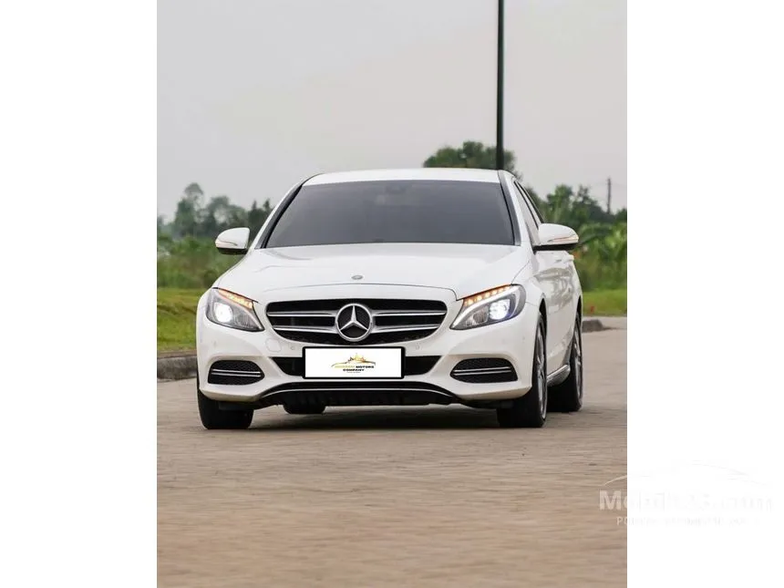 2014 Mercedes-Benz C200 Avantgarde CBU Sedan