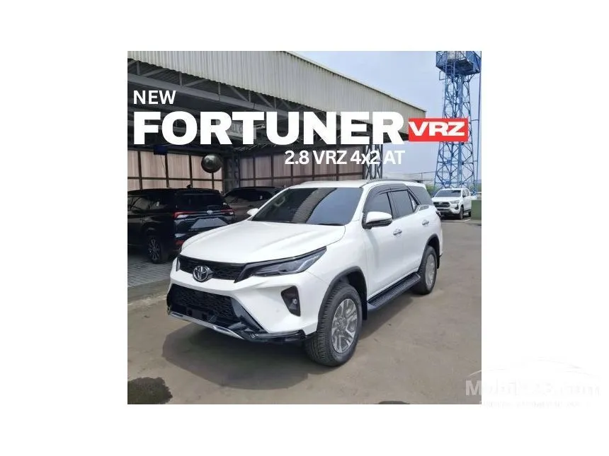 Jual Mobil Toyota Fortuner 2024 VRZ 4X2 2.8 di DKI Jakarta Automatic SUV Putih Rp 596.700.000