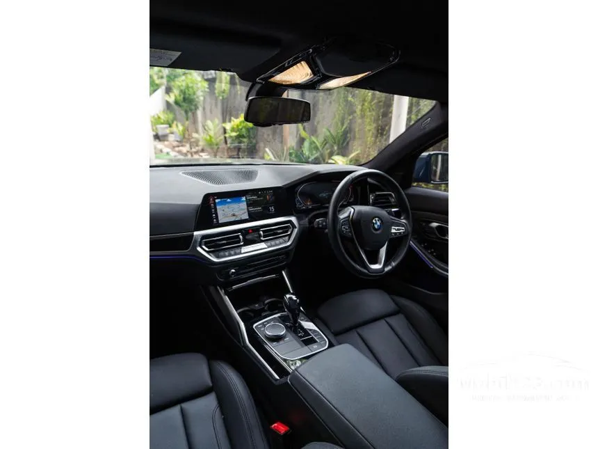 2022 BMW 320i Sport Sedan
