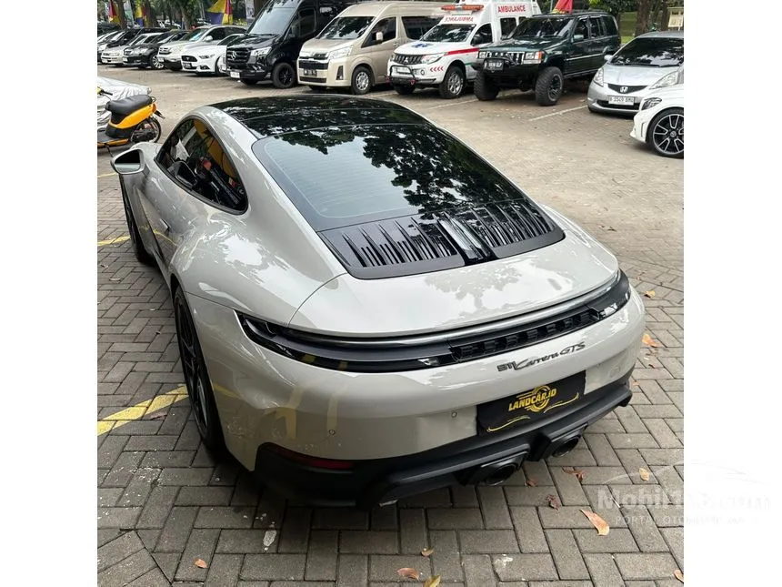 2025 Porsche 911 Carrera GTS Coupe