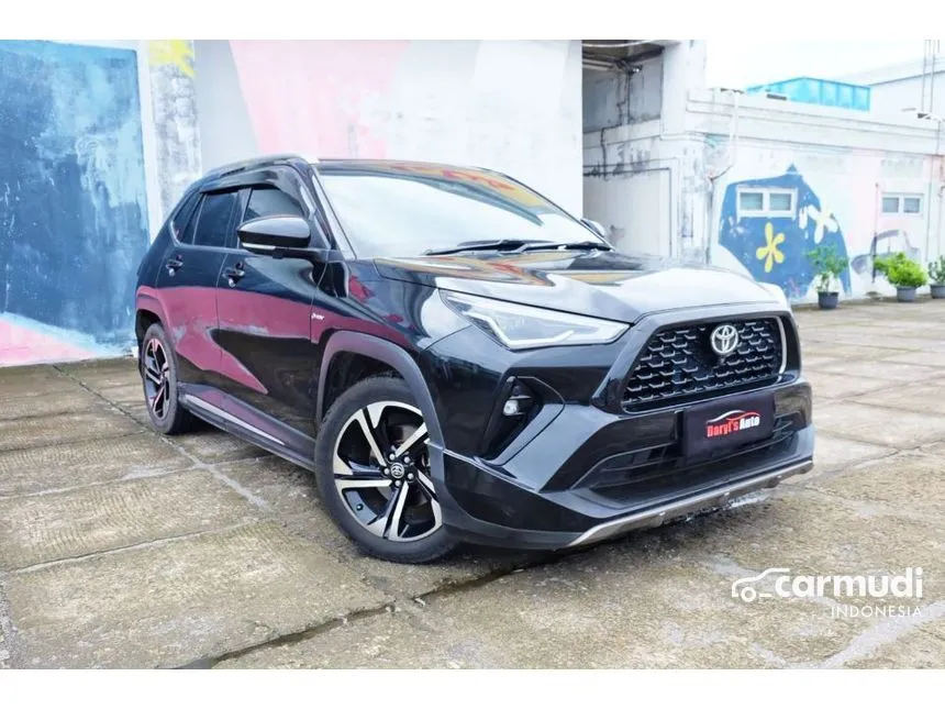 2024 Toyota Yaris Cross S HV (Premium colour) SUV