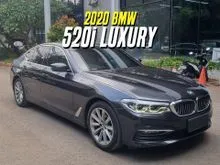 2020 BMW 520i 2.0 Luxury Sedan Grey on Black G30 Hitam